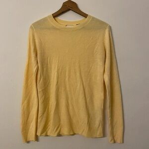 Forever 21 Light Yellow Crewneck Top